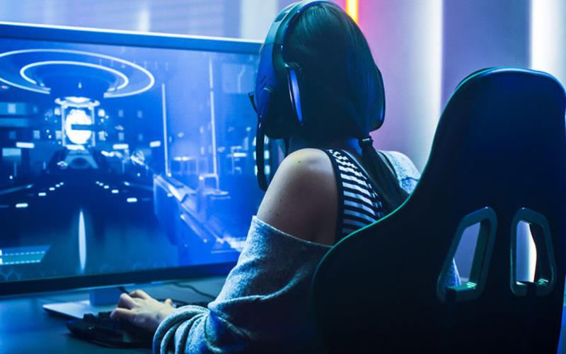 Esports: How to Turn Your Online Gaming Hobby into a Career